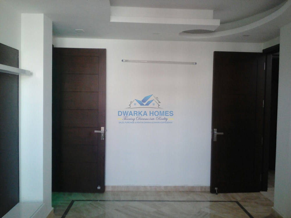 4BHK 3Baths Residential Apartment for Sale in Mayank Apartment Sector 6 Dwarka